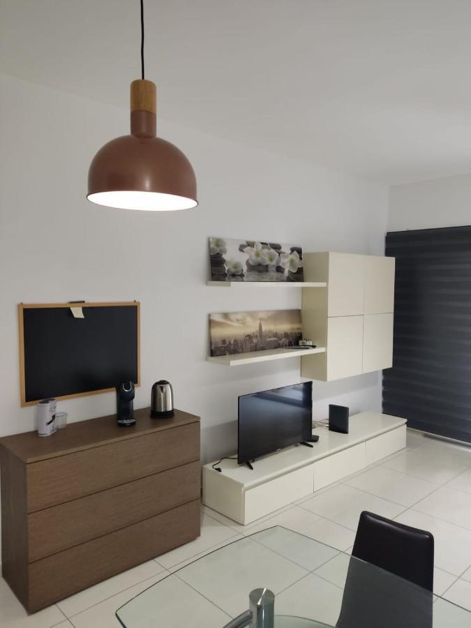 Апартаменты Hampton Court, Block C, N.2 Сент-Полс-Бей Экстерьер фото
